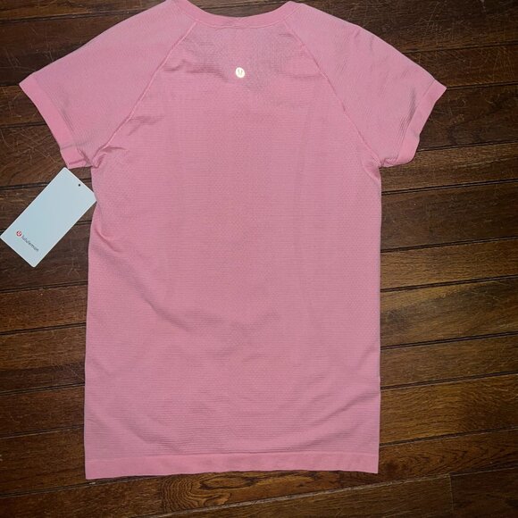NWT Swiftly Tech Short Sleeve 2.0 - Pink Tide - Size 8 - Picture 6 of 6